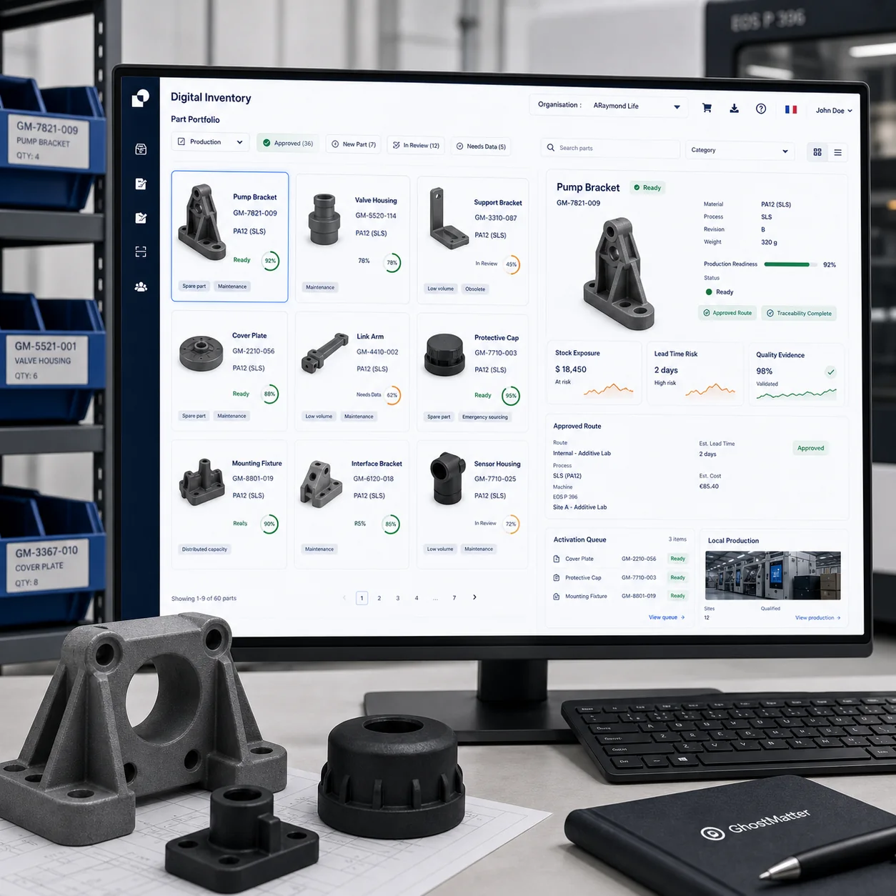 Interface d'inventaire numérique GhostMatter montrant des pièces industrielles approuvées, la préparation à la production, la traçabilité et des workflows de production à la demande contrôlée.
